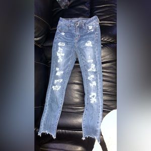 00 american eagle jeans. worn once.